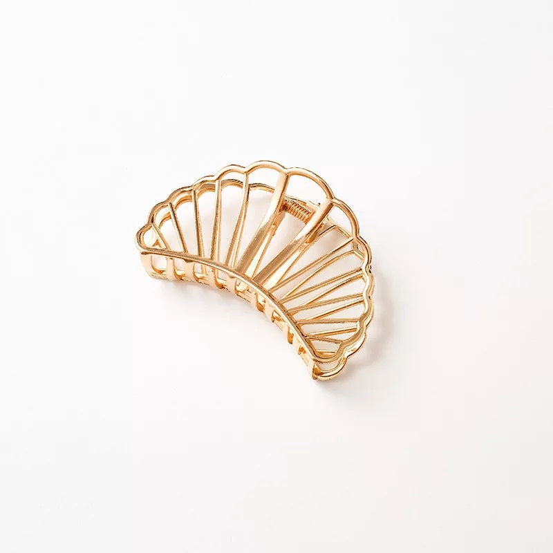 Animal Inspired Gold Metal Hair Claw Main image