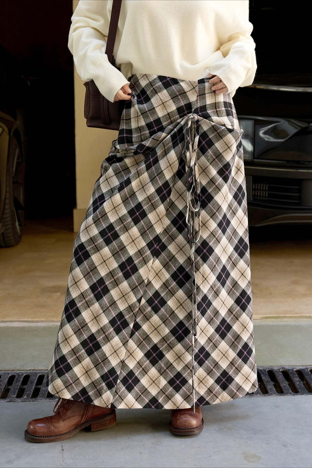 Asymmetric Color Block Plaid Midi Skirt Main image