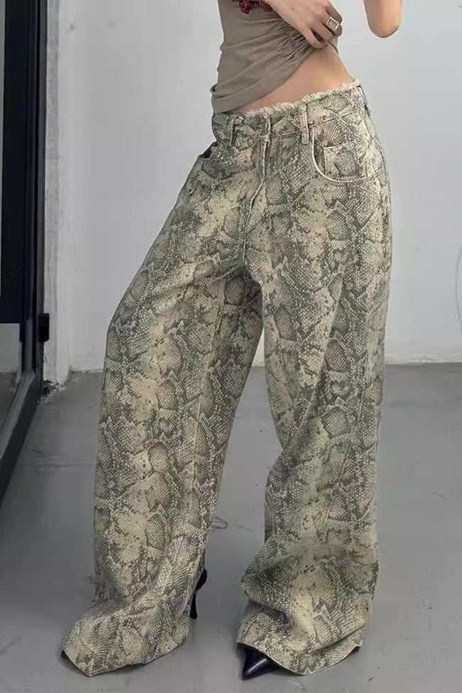 Snake Pattern 3D Print Relaxed Mid Rise Jeans Main image