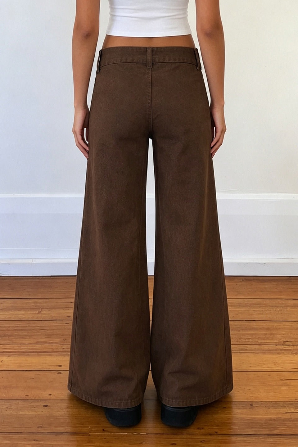 Low Rise Buckle Detail Loose Flare Leg Jeans