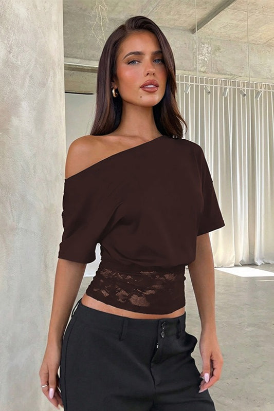 Asymmetrical Shoulder Lace Patchwork Cropped Tee Secondary image