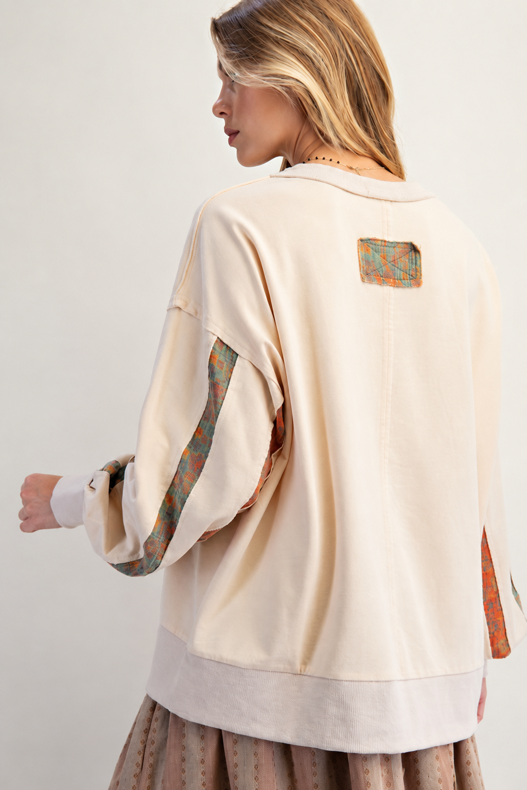 Striped Graphic Crew Neck Sweatshirt