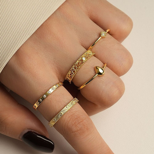 Sterling Silver Square Geometric Zirconia Ring Main image