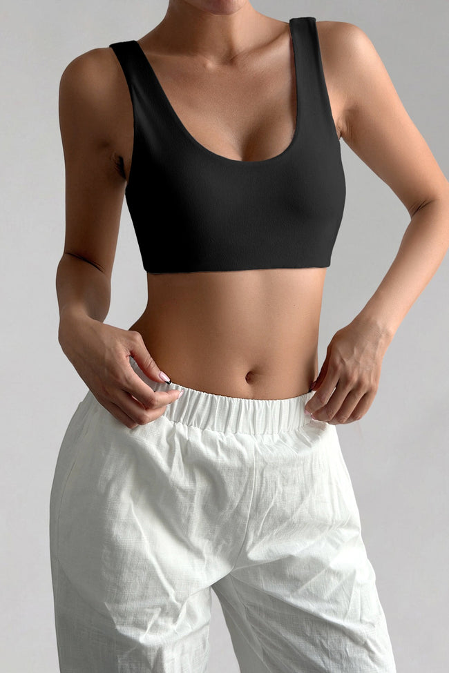 Minimalist Solid U‑Neck Spaghetti Strap Tank Top Main image