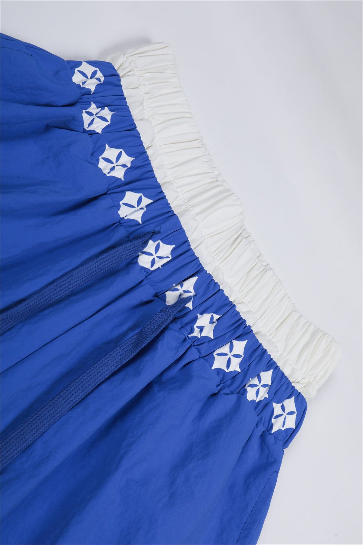 Star Graphic Contrast Waist Sweatpants