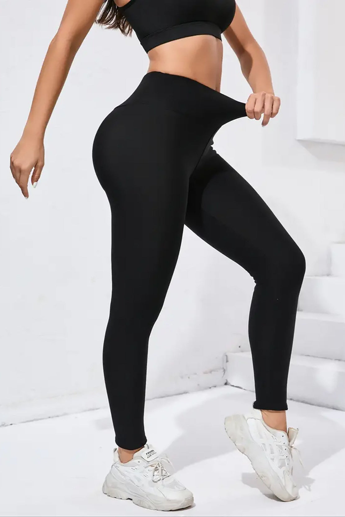 Fleece Lined Outdoor High-Waist Tummy Control Leggings Secondary image