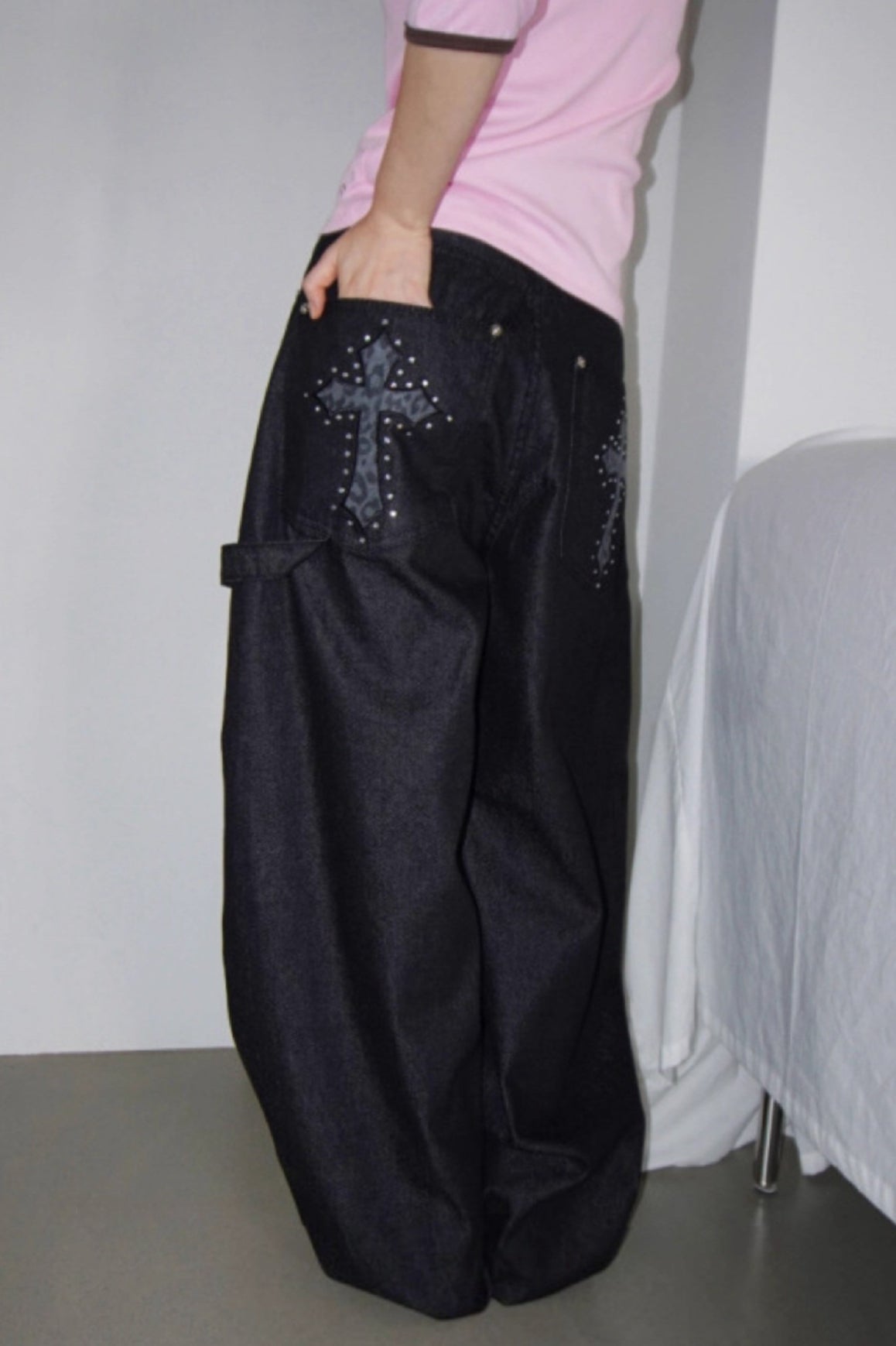 Black Leopard Cross Graphic Loose Curved Leg Jeans Main image