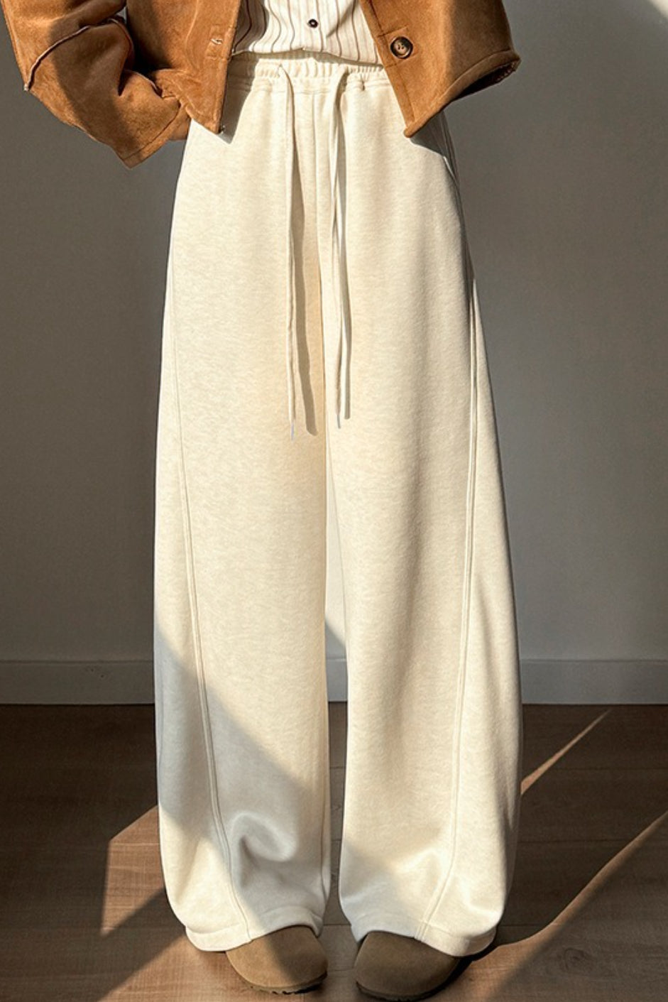 Solid Plush Wool Curved Knit Pants Main image