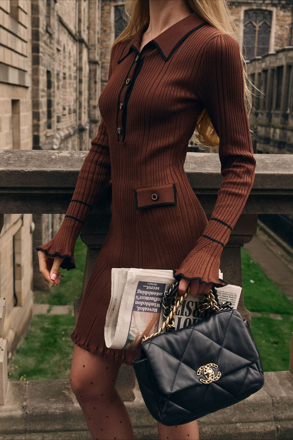 Contrast Ruffle Collar Sweater Dress S / Brown