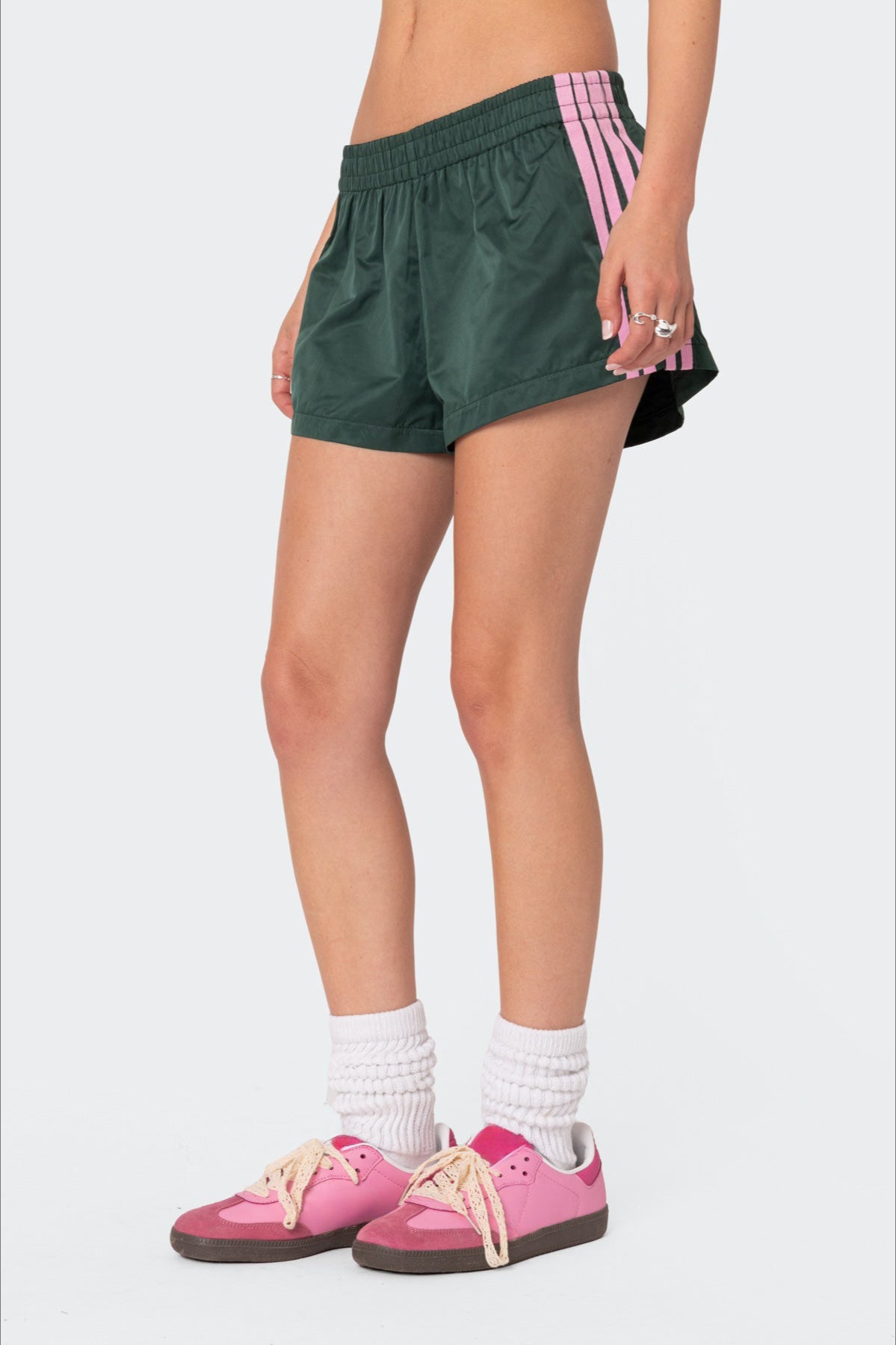 Elastic Waist Loose Fit Casual Athletic Shorts Secondary image