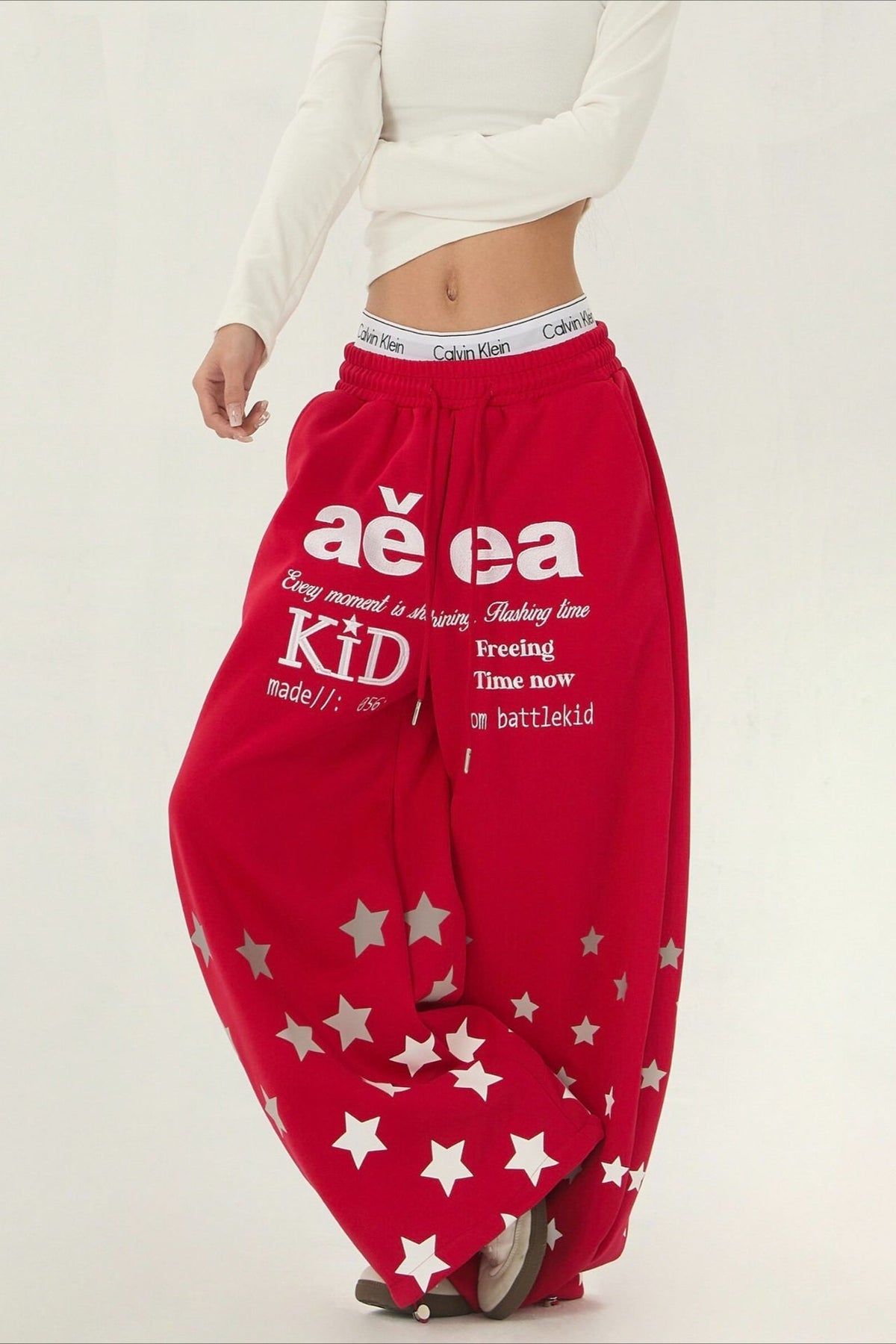 Star Typography Balloon Leg Sweatpants