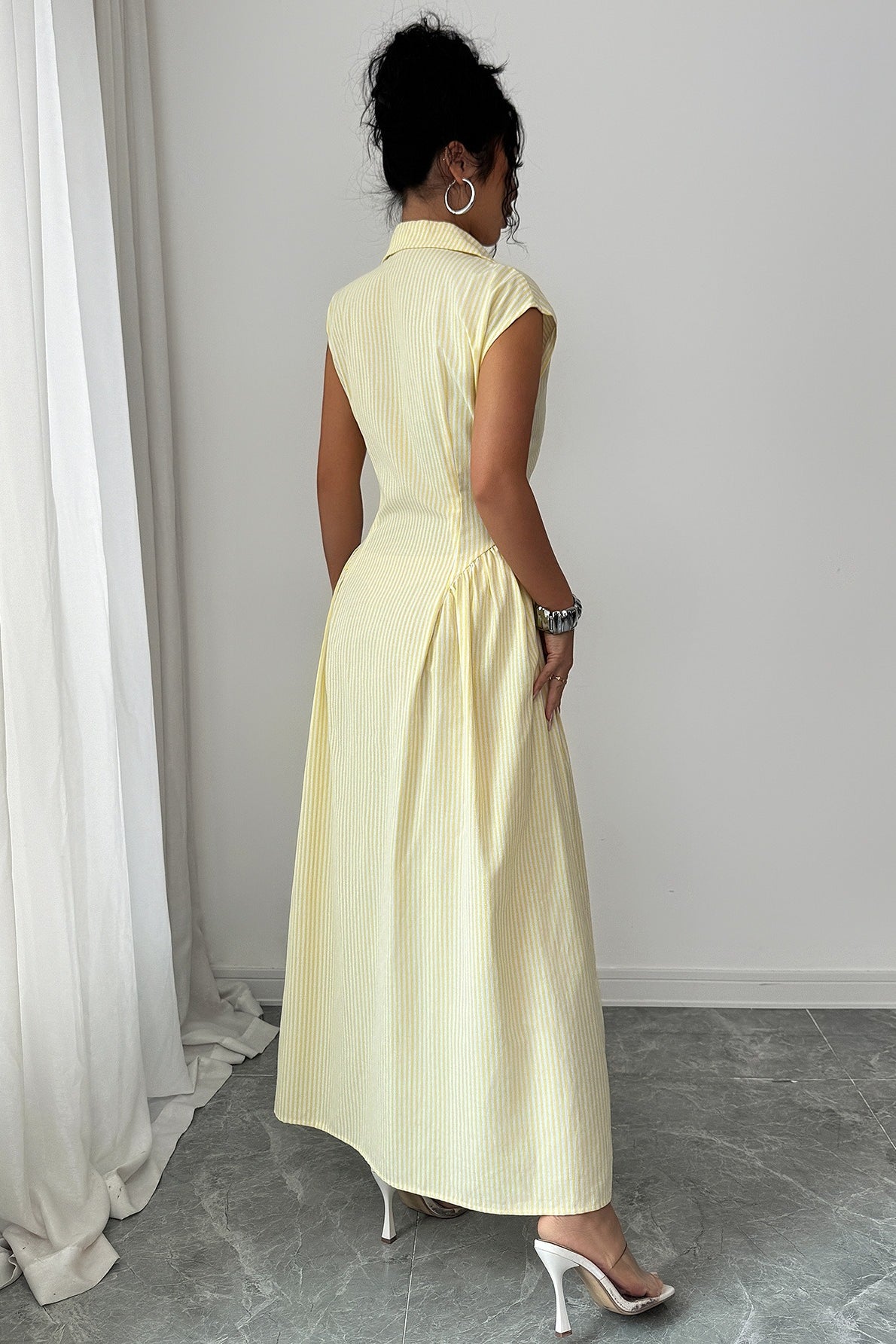 Sleeveless Button Front Open Design Maxi Dress Secondary image
