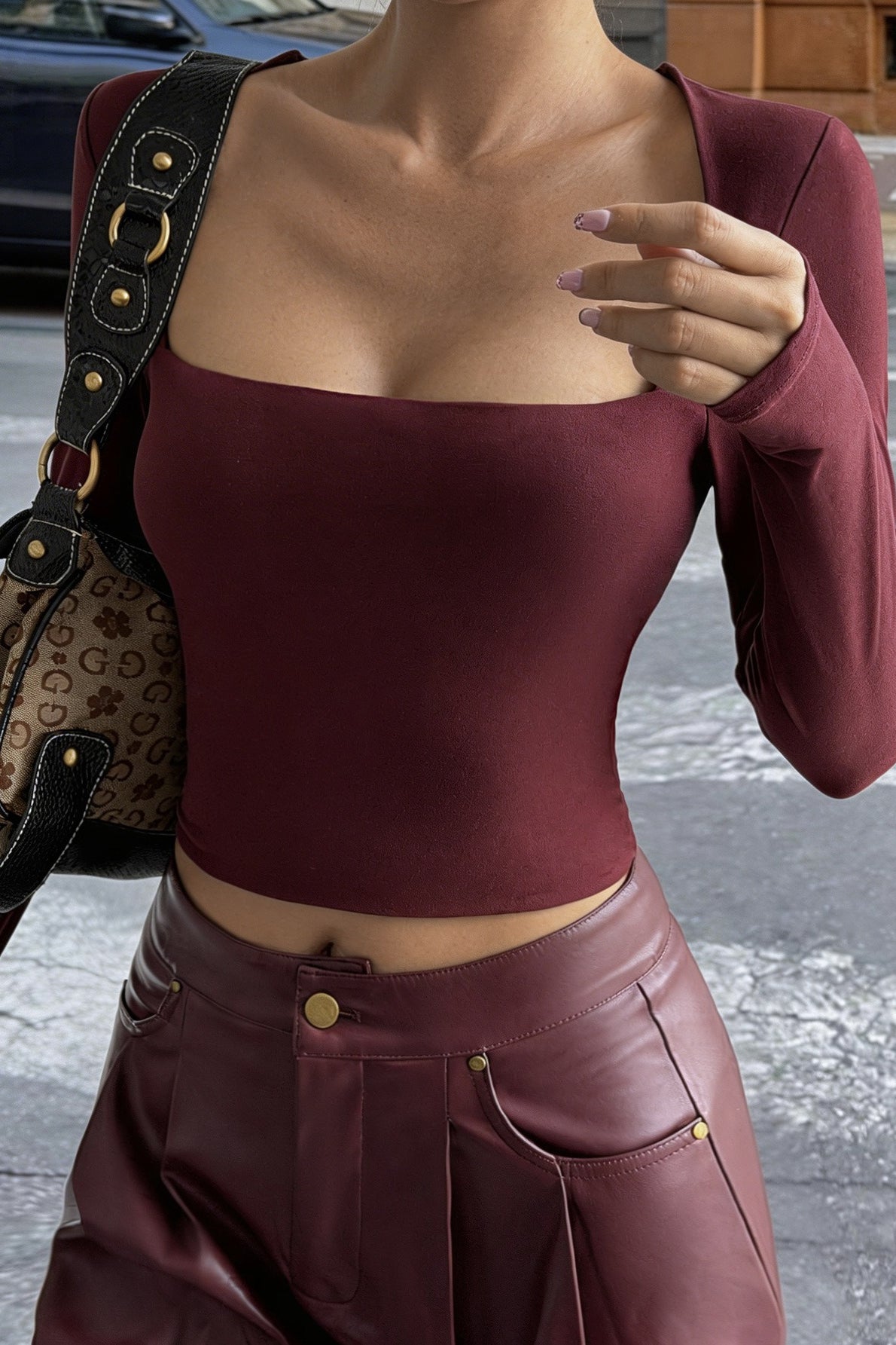Solid Square Neck Cropped Long Sleeve Tee Secondary image