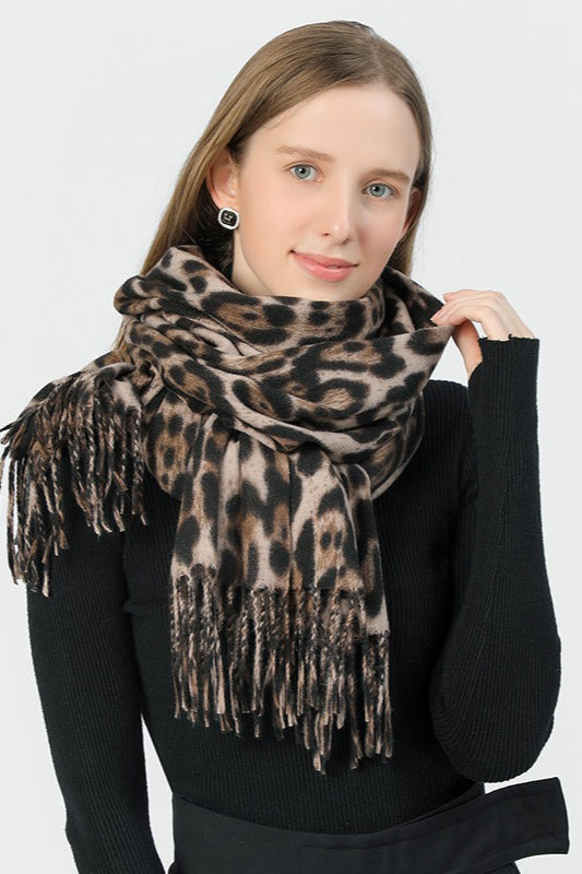 Cozy Leopard Print Faux Wool Scarf Secondary image