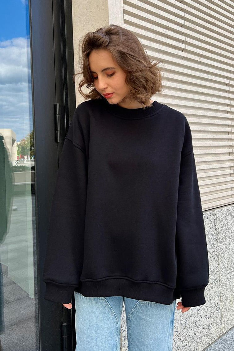 Solid Oversized Crew Neck Sweatshirt