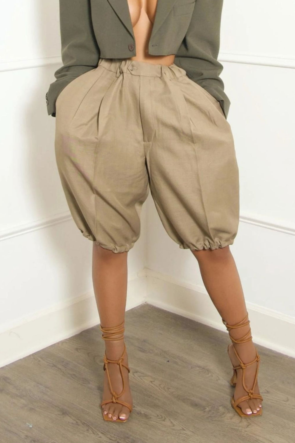 Casual Elastic Waist Harem Shorts Main image