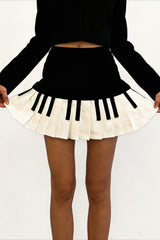 Retro Black White Piano Pleated High Waist Slim Skirt