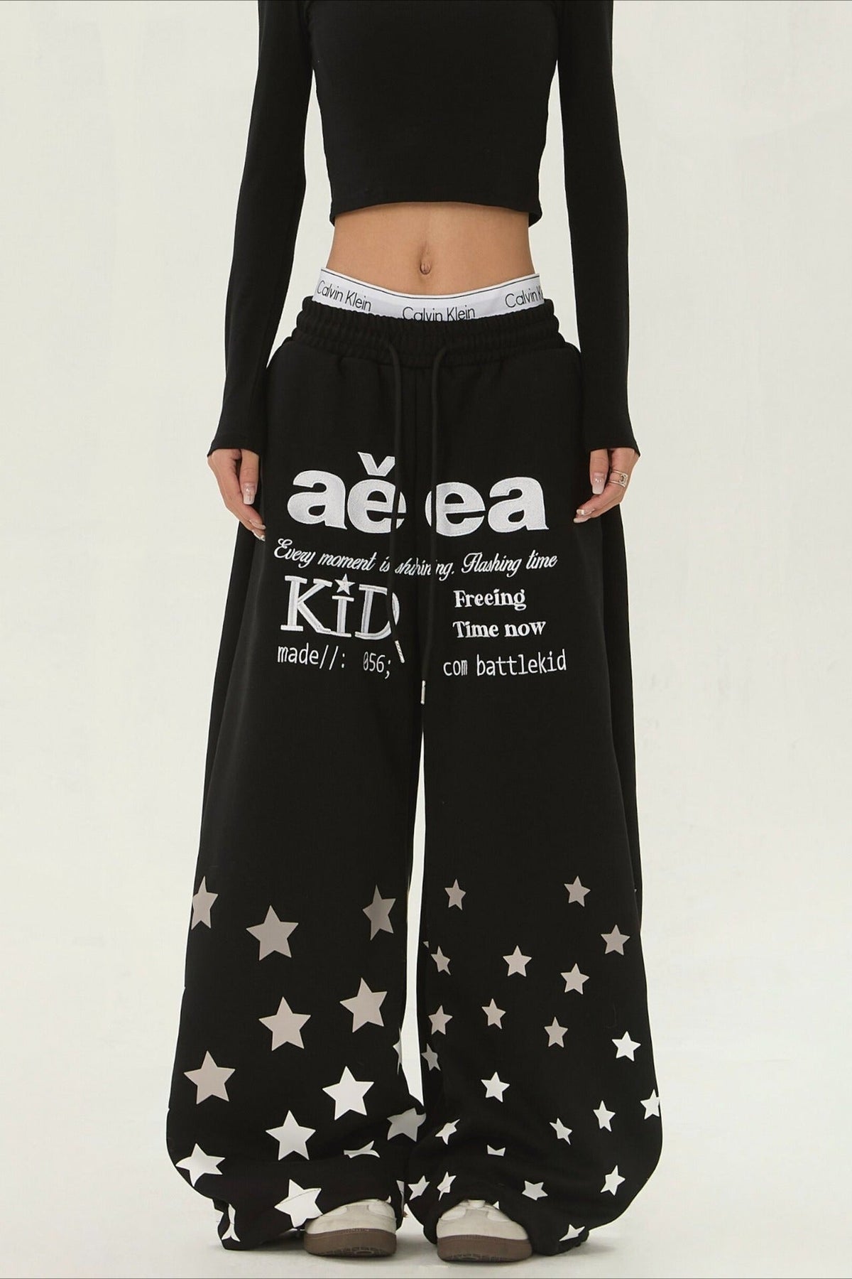 Star Typography Balloon Leg Sweatpants