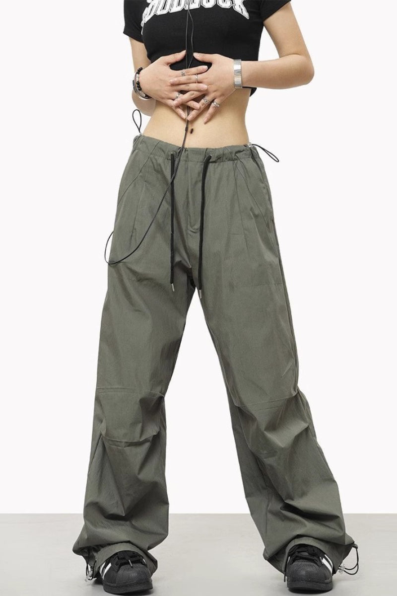 Relaxed Fit Drawstring Waist Cargo Pants Secondary image