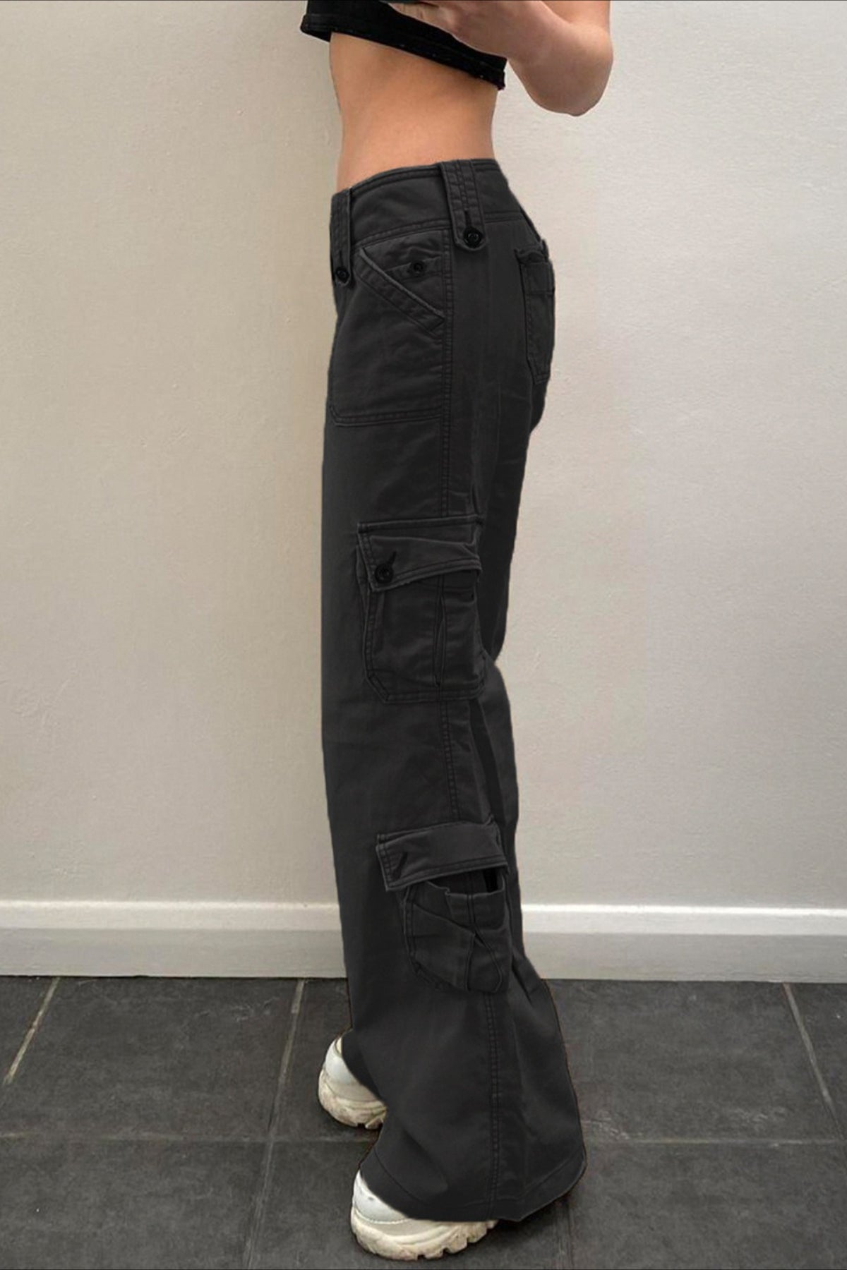 Utility Pocket Wide Waist Straight Jeans