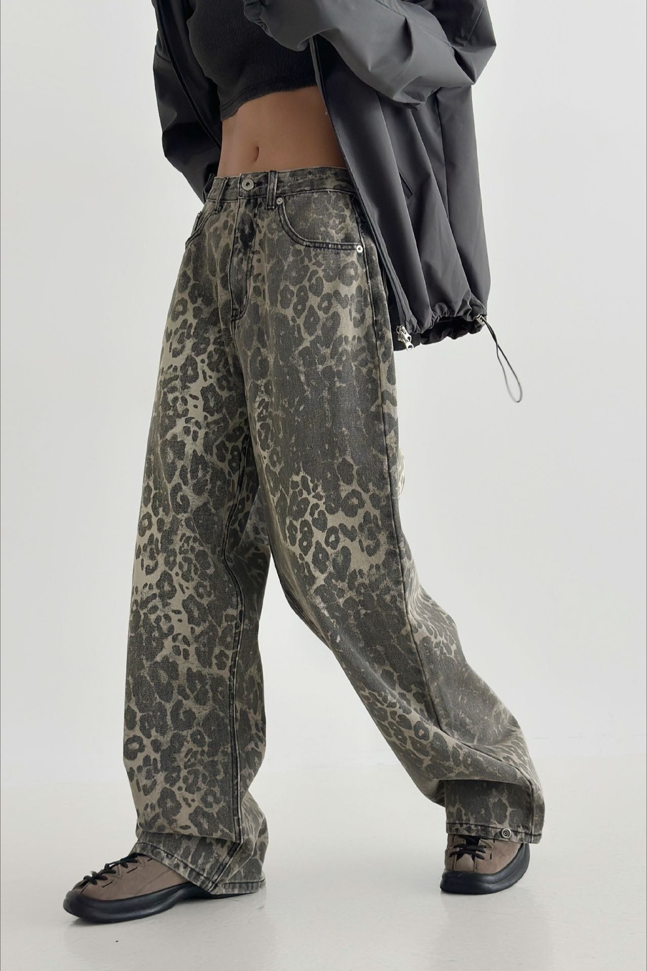 Vintage Leopard High Waist Wide Leg Pants Secondary image