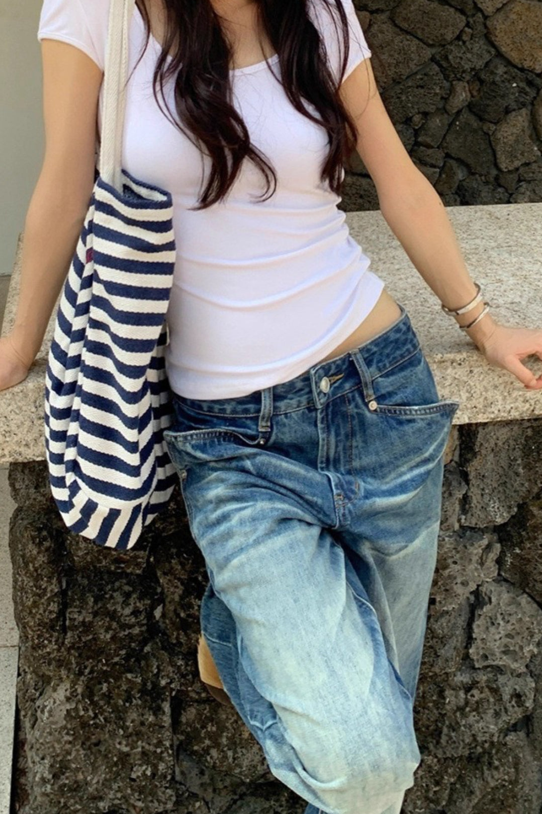 Blue Low Rise Washed Relaxed Straight Jeans
