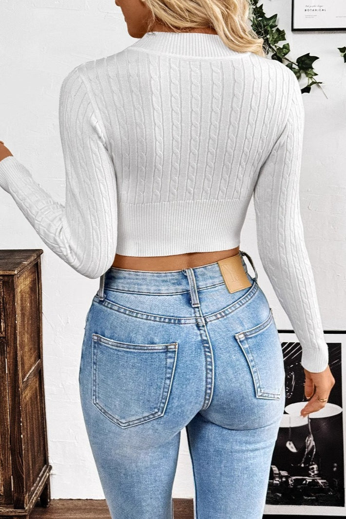 Crew Neck Cropped Cable Knit Sweater Secondary image