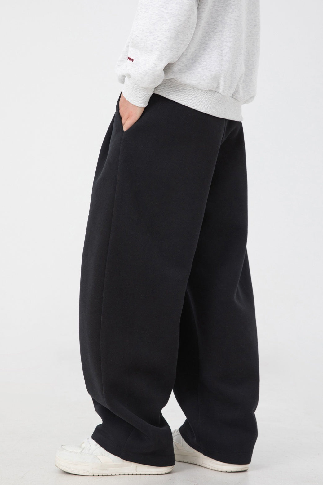 Heavyweight Pleated Baggy Straight Leg Sweatpants