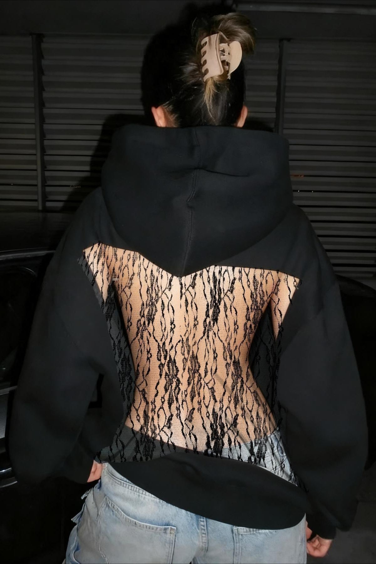 Hollow Out Lace Flower Back Hoodie Secondary image