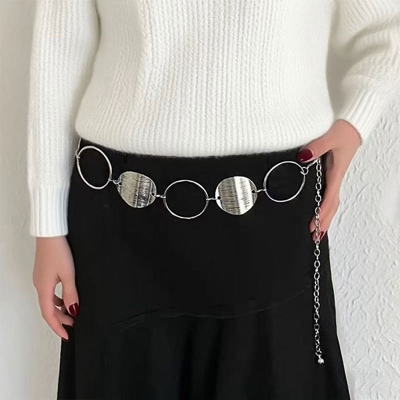 Chic Large Ring Hollow Metal Waist Chain Secondary image