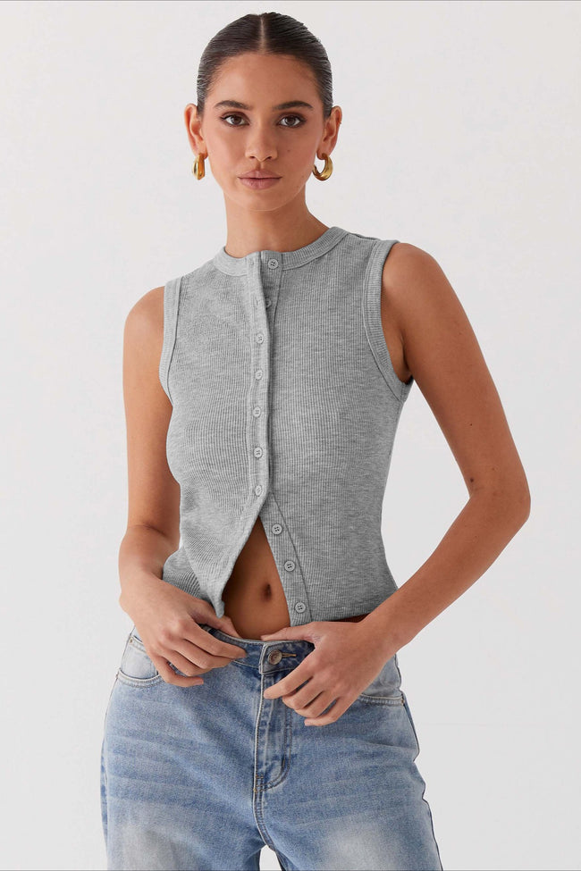 Round Neck Sleeveless Knit Top Main image