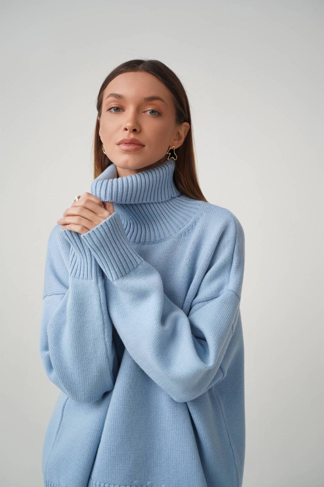 Basic Solid Knit Turtleneck Sweater Blue / S