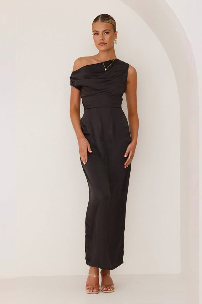 Solid Sleeveless Asymmetric Formal Dress Secondary image