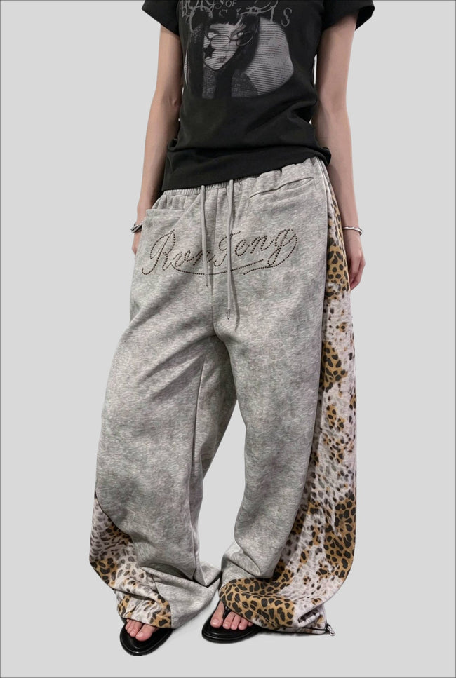 Dirty Wash Rhinestone Typography Wide Leg Sweatpants Main image