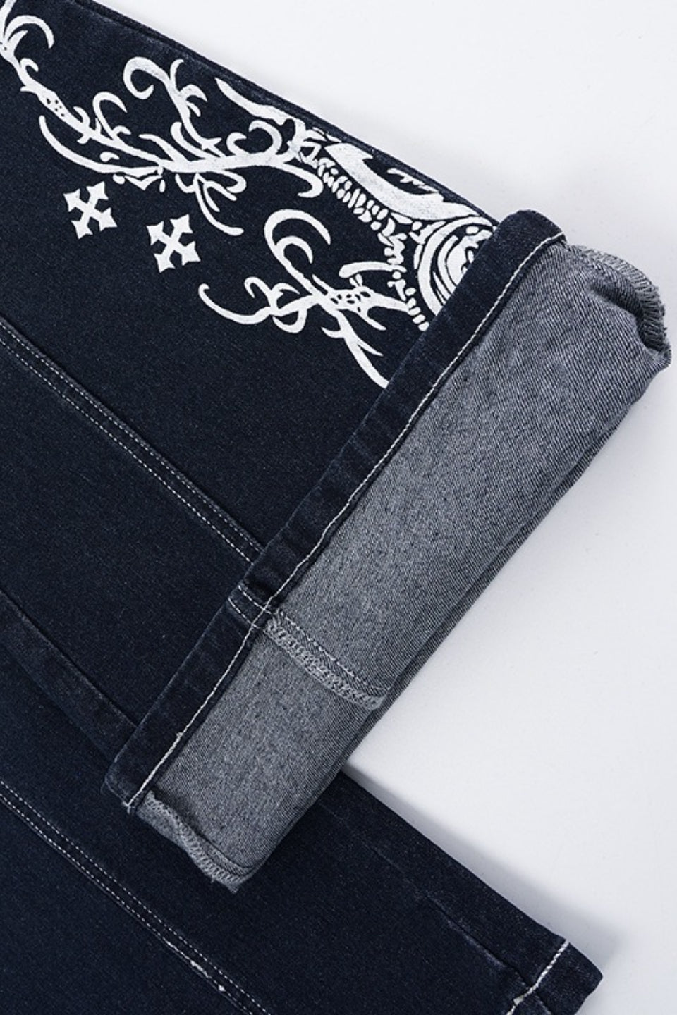 Y2K Graphic Print Slim Flare Leg Jeans