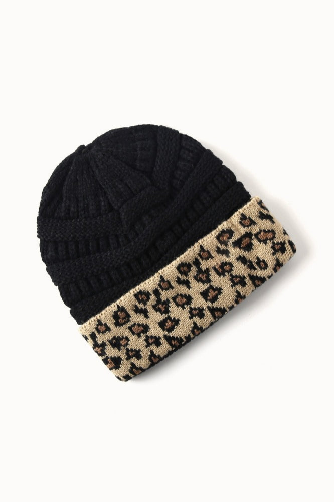 Warm Leopard Print Cable Knit Beanie Hat Secondary image