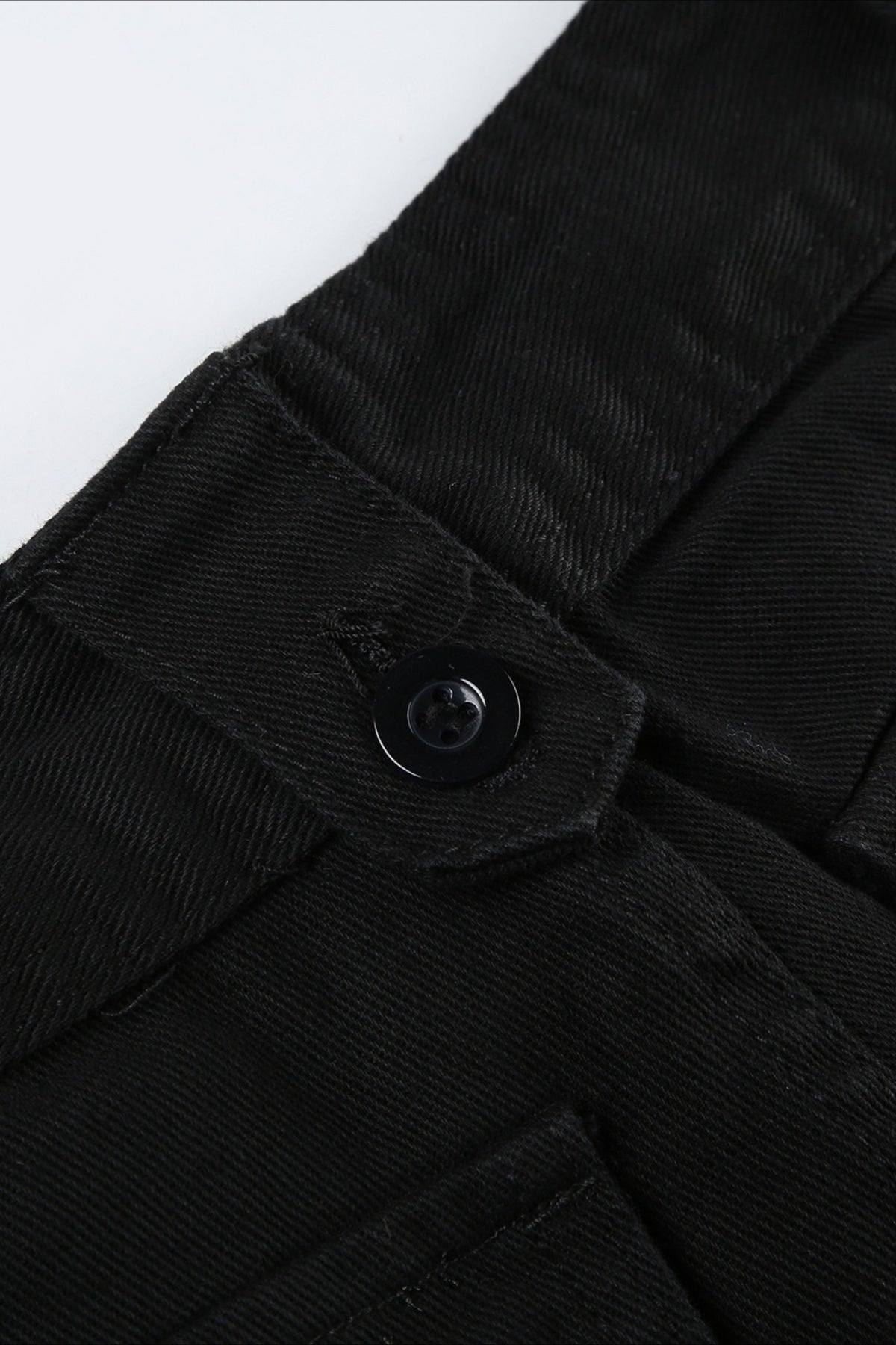 Utility Pocket Wide Waist Straight Jeans