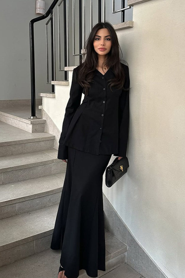 Slim Fit V Neck Blazer