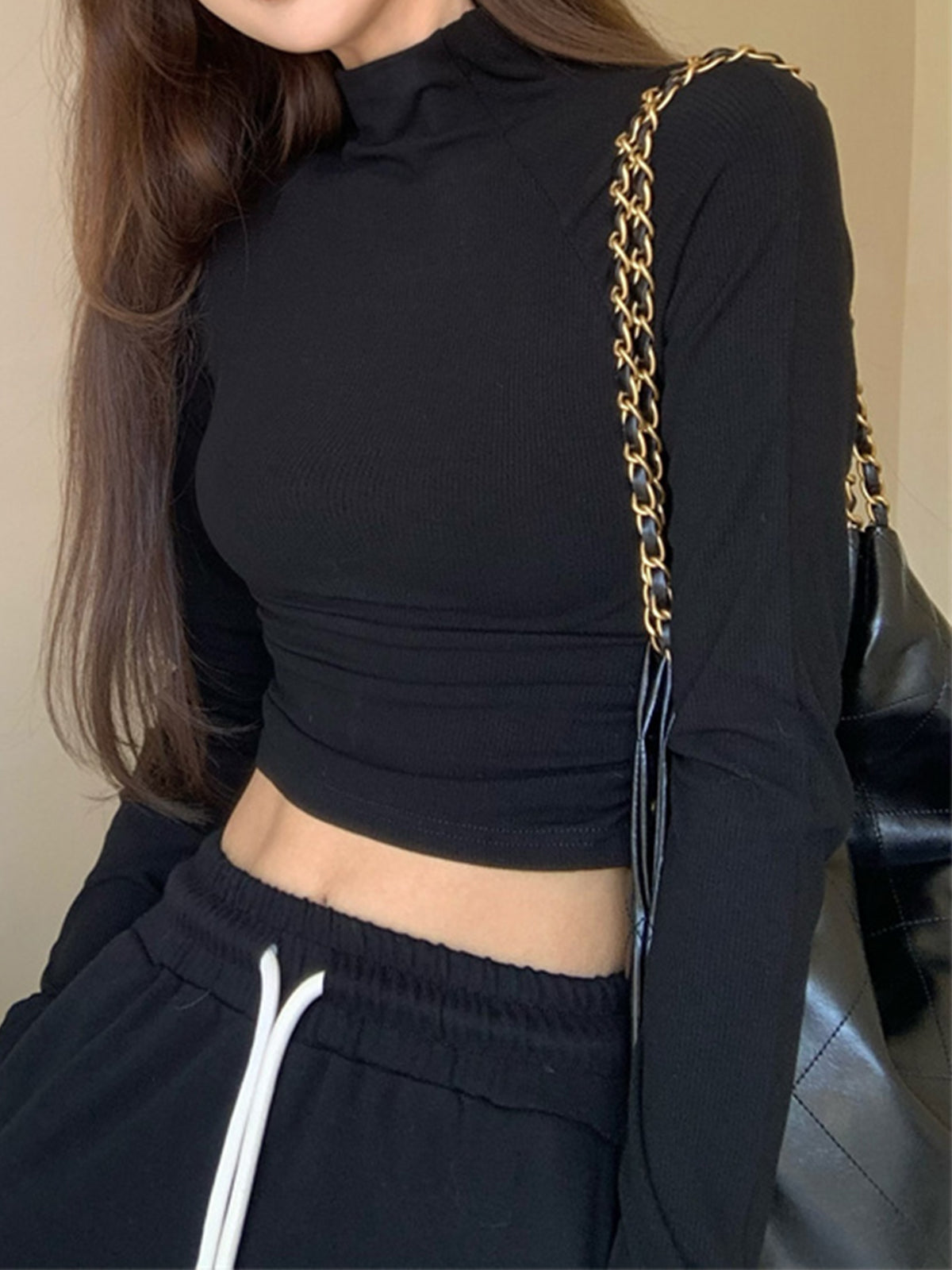 Basic Long Graceful Sleeve Crop Shirt