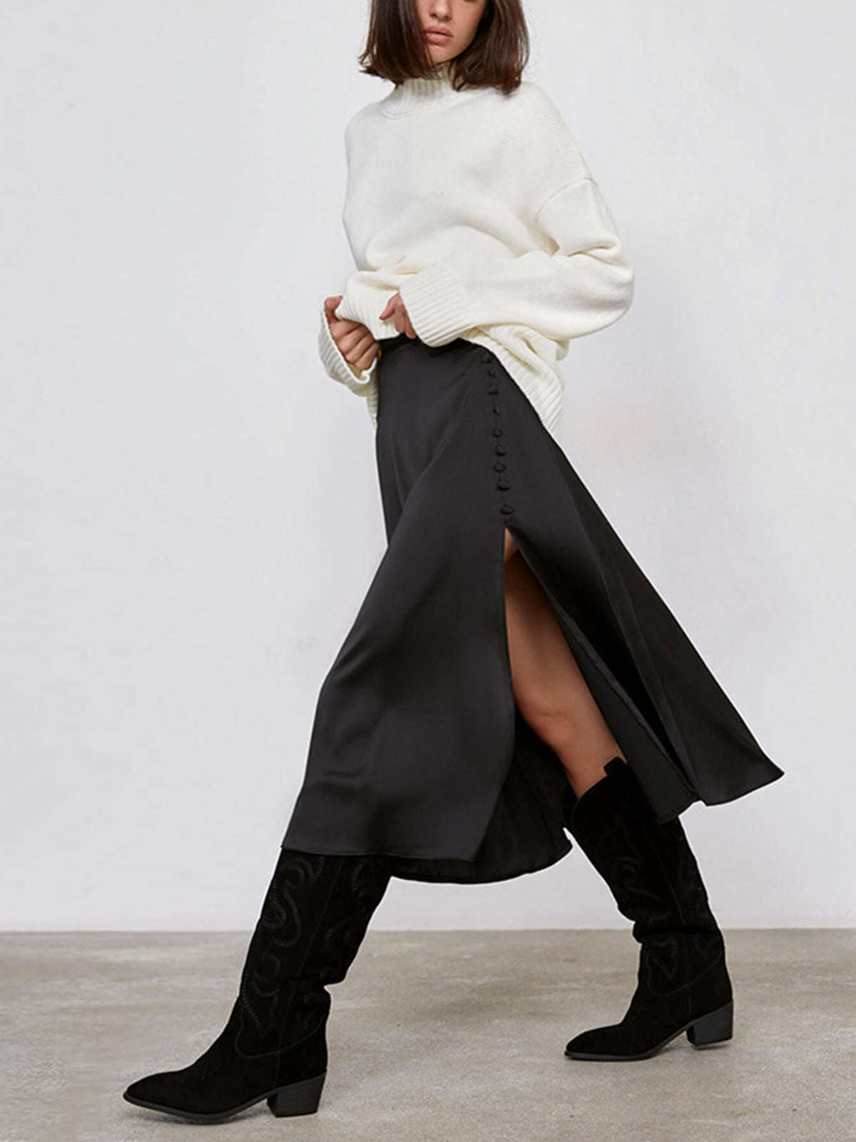 Side Buttoned Graceful Slit Midi Skirt