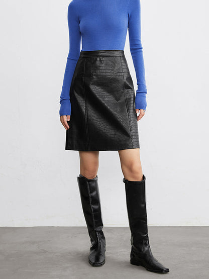 Textured Leather Graceful Mini Skirt