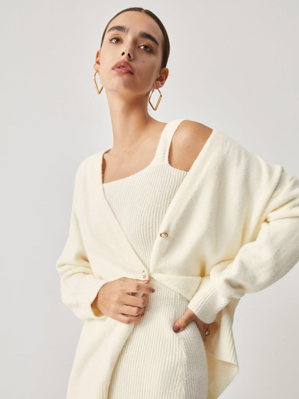 Cream Short Sweater Trendy Dress With Matching Cardigan Sweaters L