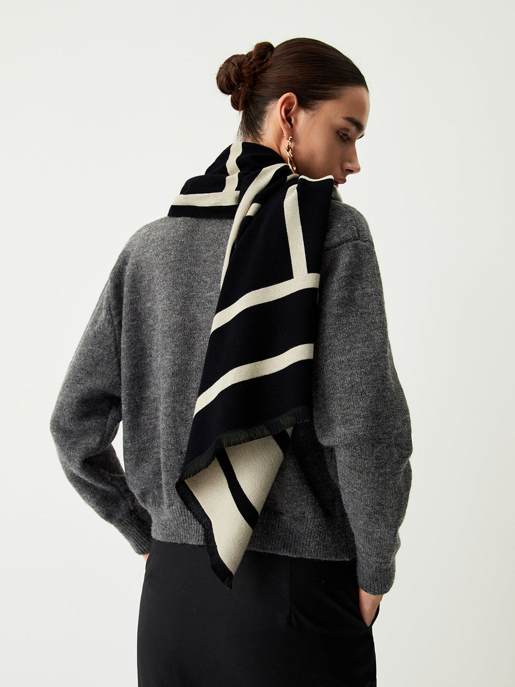 Wool Blend Graceful Geometric Pattern Scarf Beige / One Size Scarves