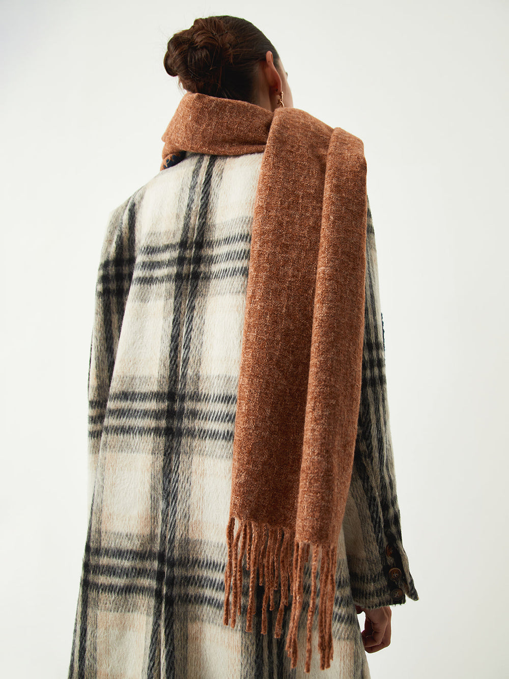 Contrast Trim Graceful Fringed Scarf Dark Brown / One Size Scarves