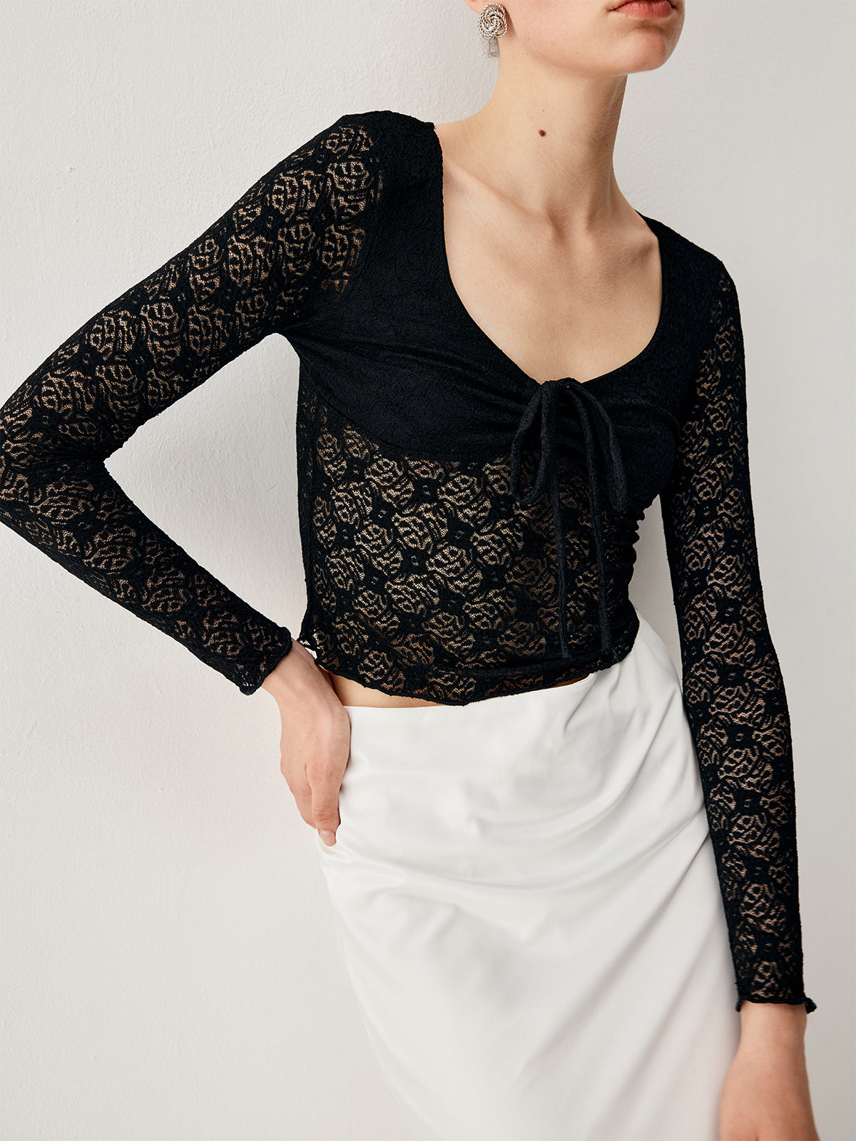 Cup Detail Floral Lace Modern Long Sleeve Crop Top