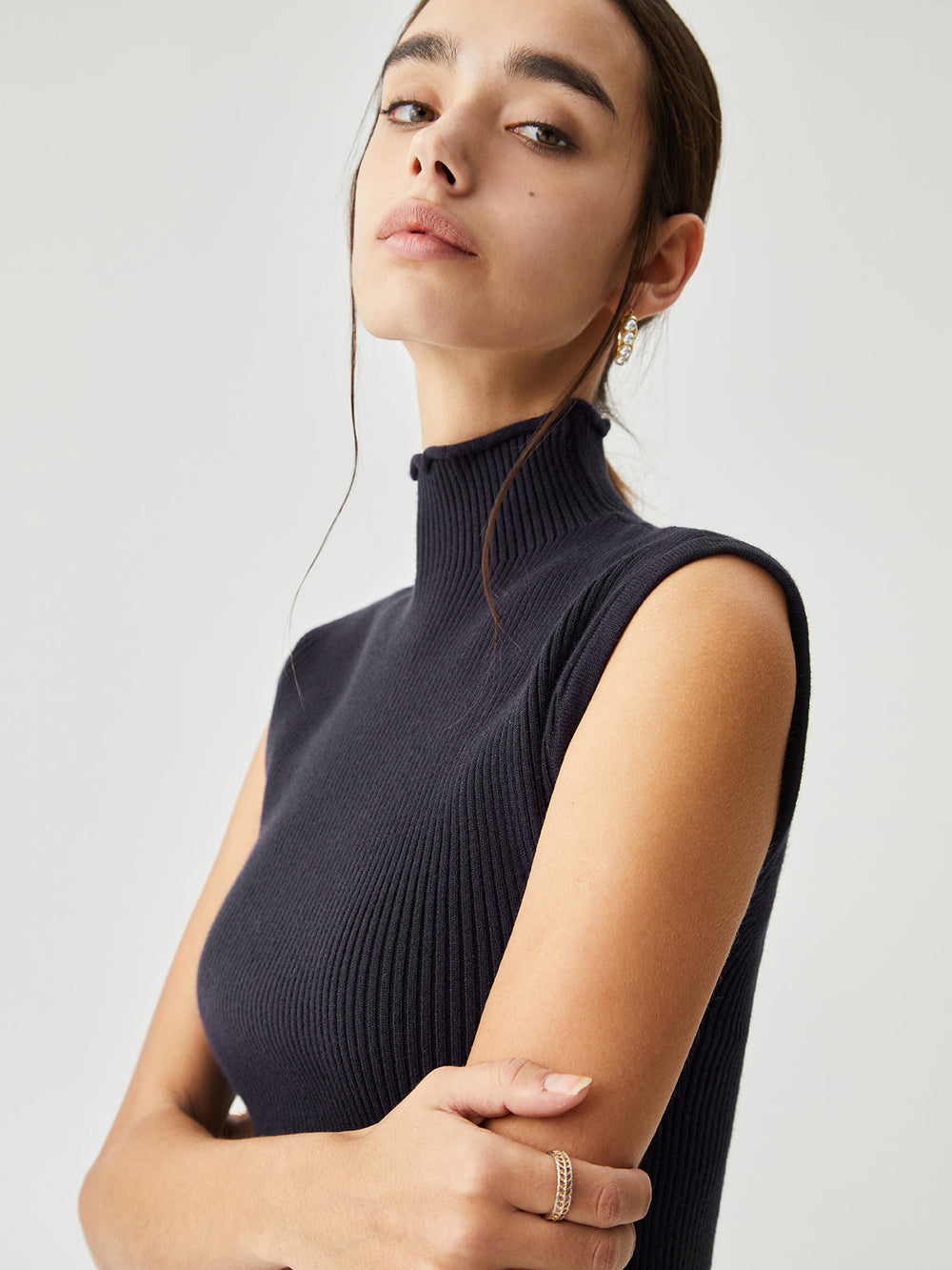 Sleeveless Mock Neck Trendy Slit Ribbed Knit Sweater Sweaters L