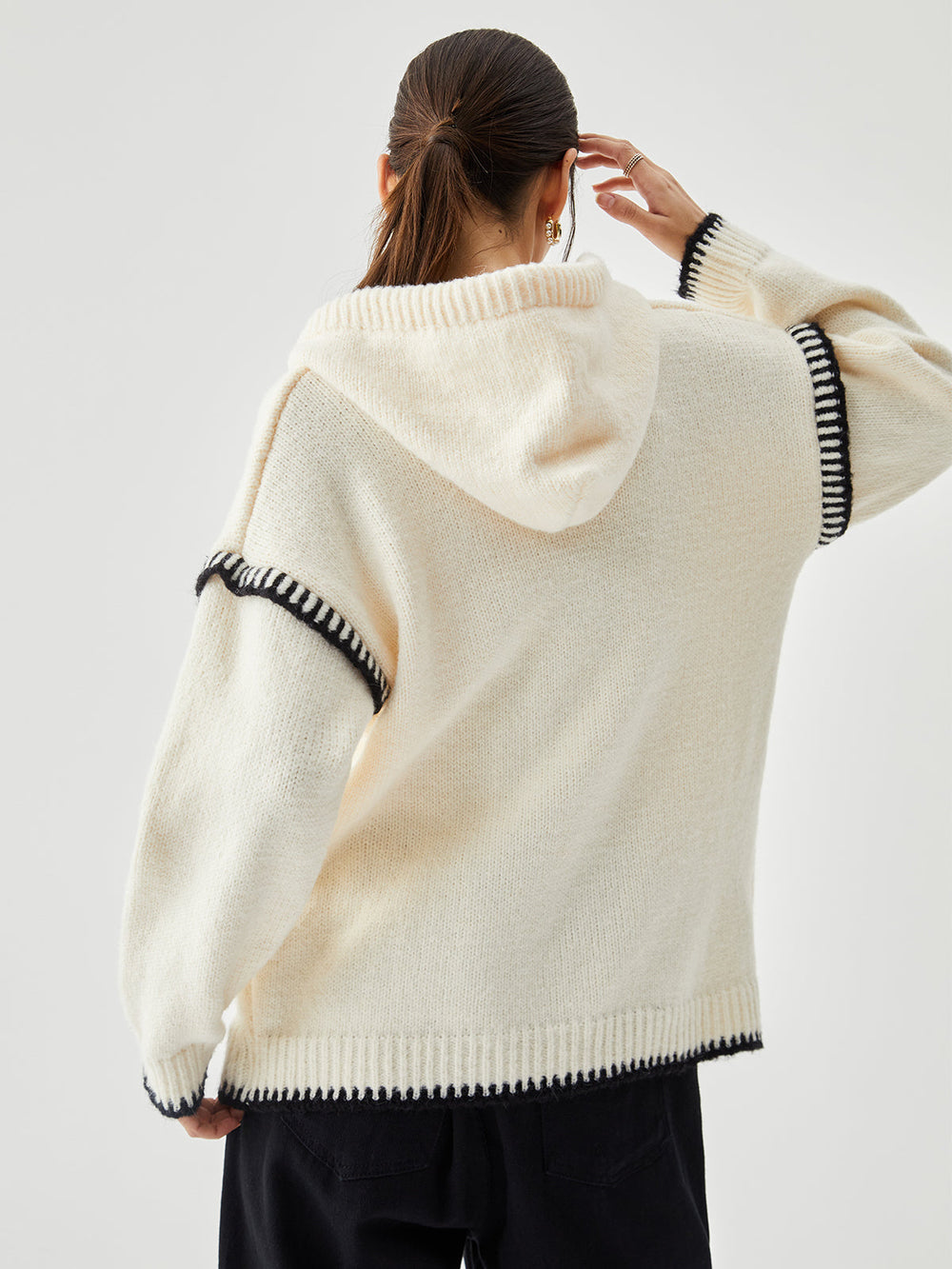 Zippered Hooded Graceful Contrast Trim Sweater Sweaters L