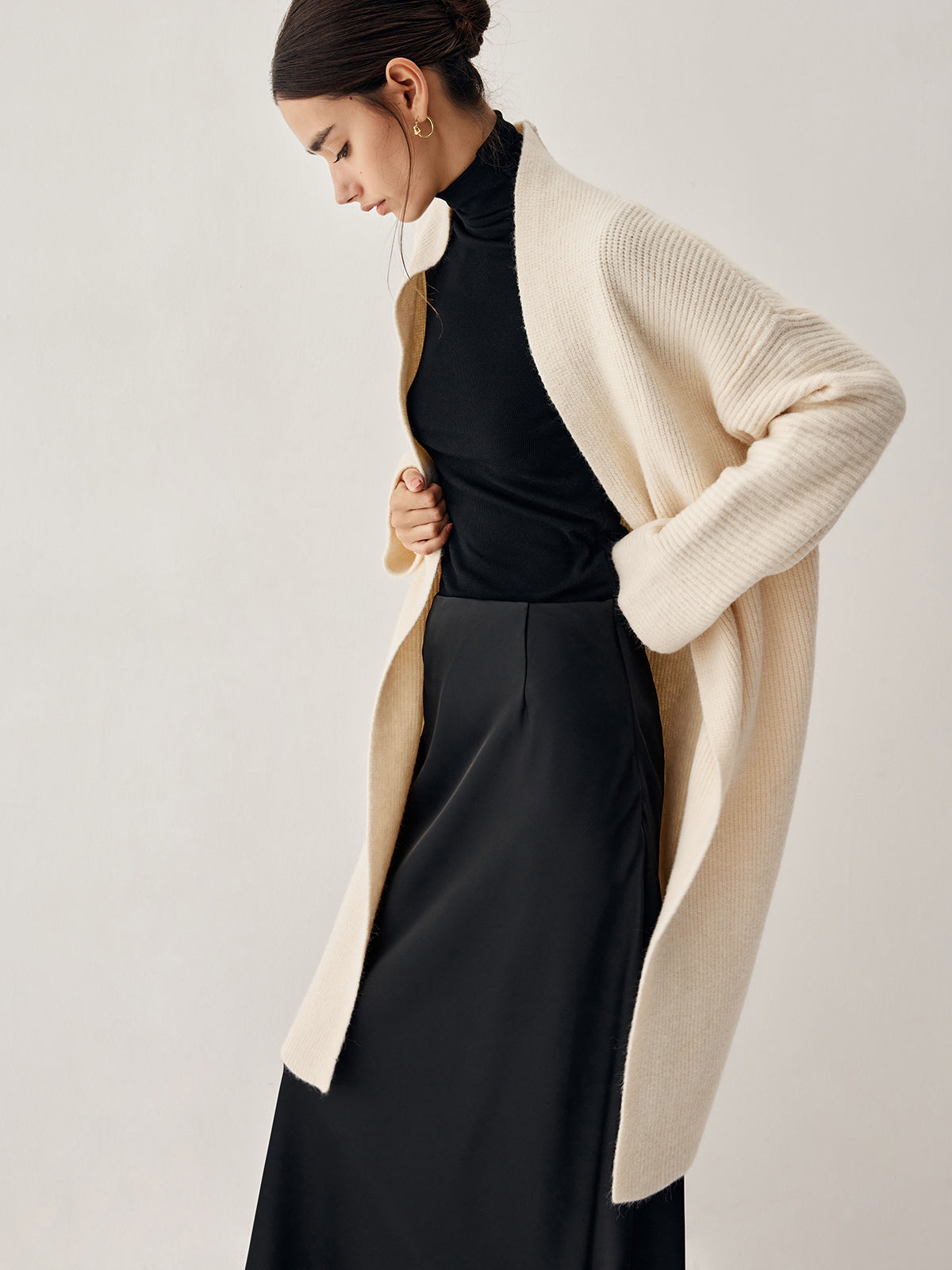 Plain Knit Graceful Long Cardigan