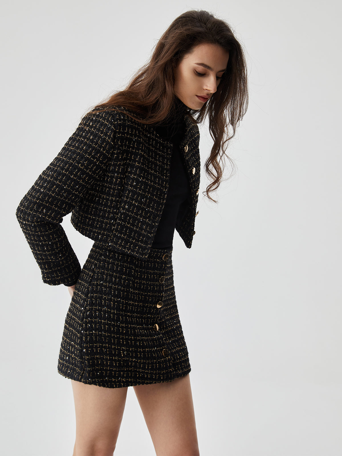 Sequined Button Graceful Short Blazer Blazers