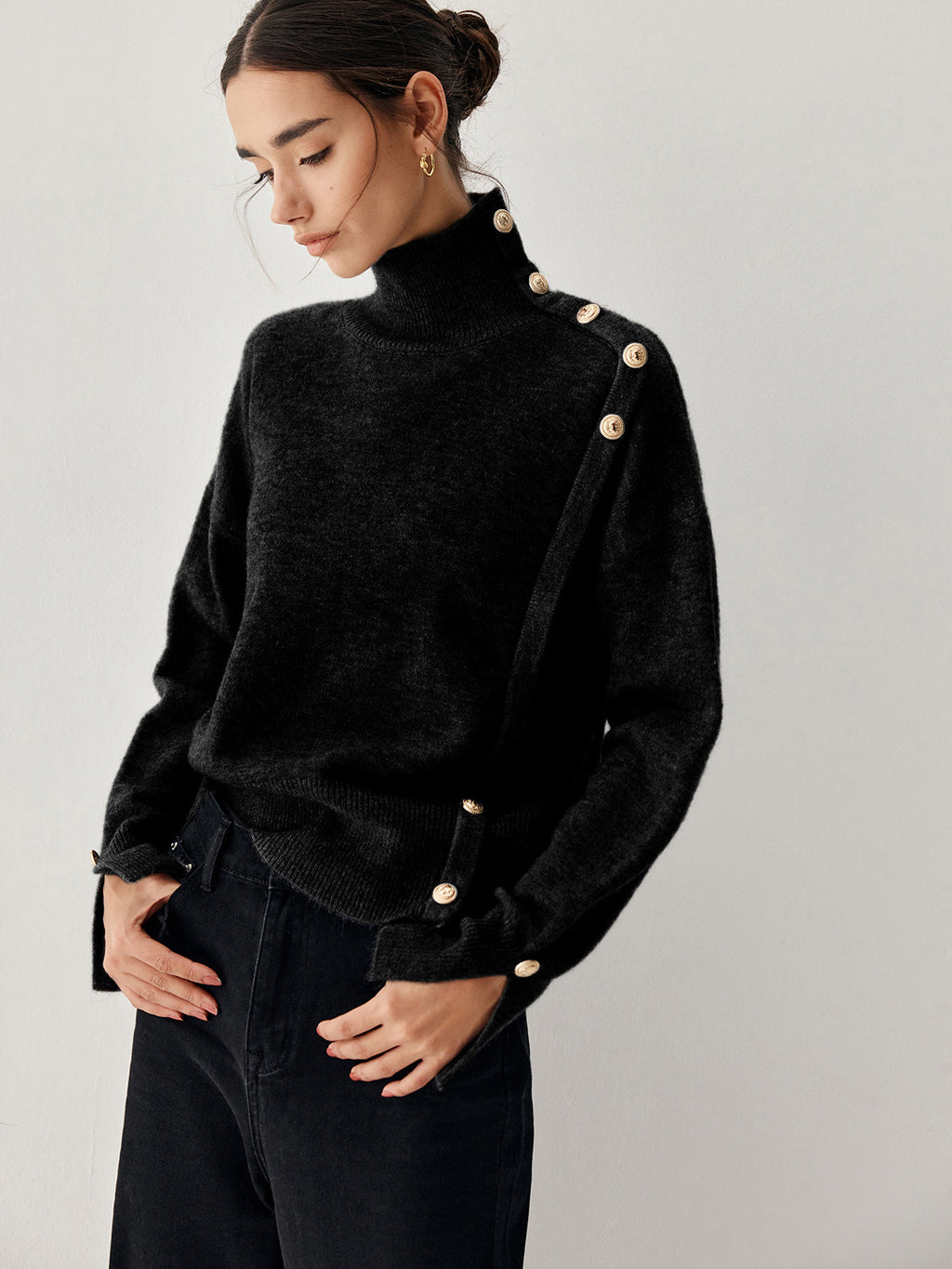 Vintage Buttoned Graceful Turtleneck Sweater Black / S Sweaters L